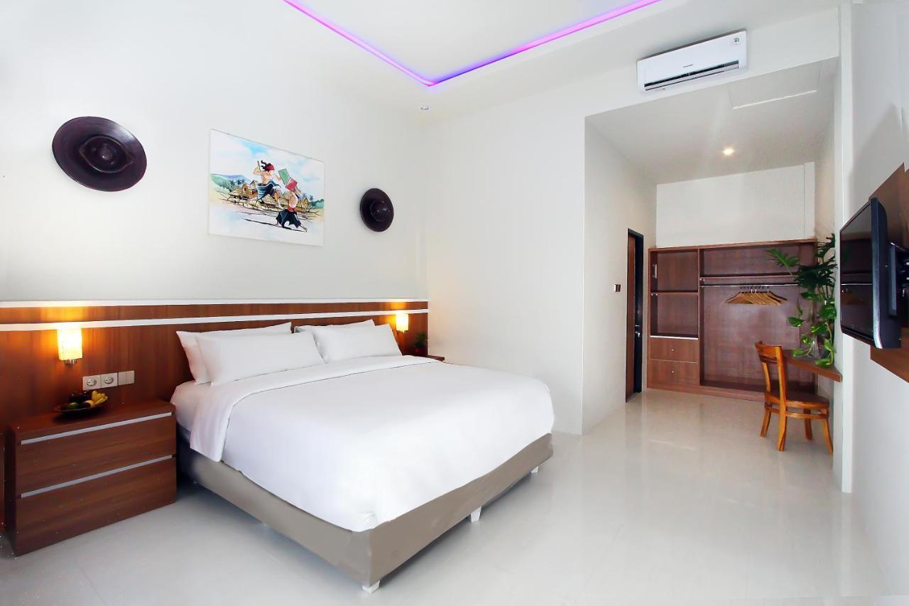 The Jumbo Homestay Kuta  Εξωτερικό φωτογραφία